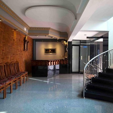 Hotel Chithra Kanyakumari Esterno foto