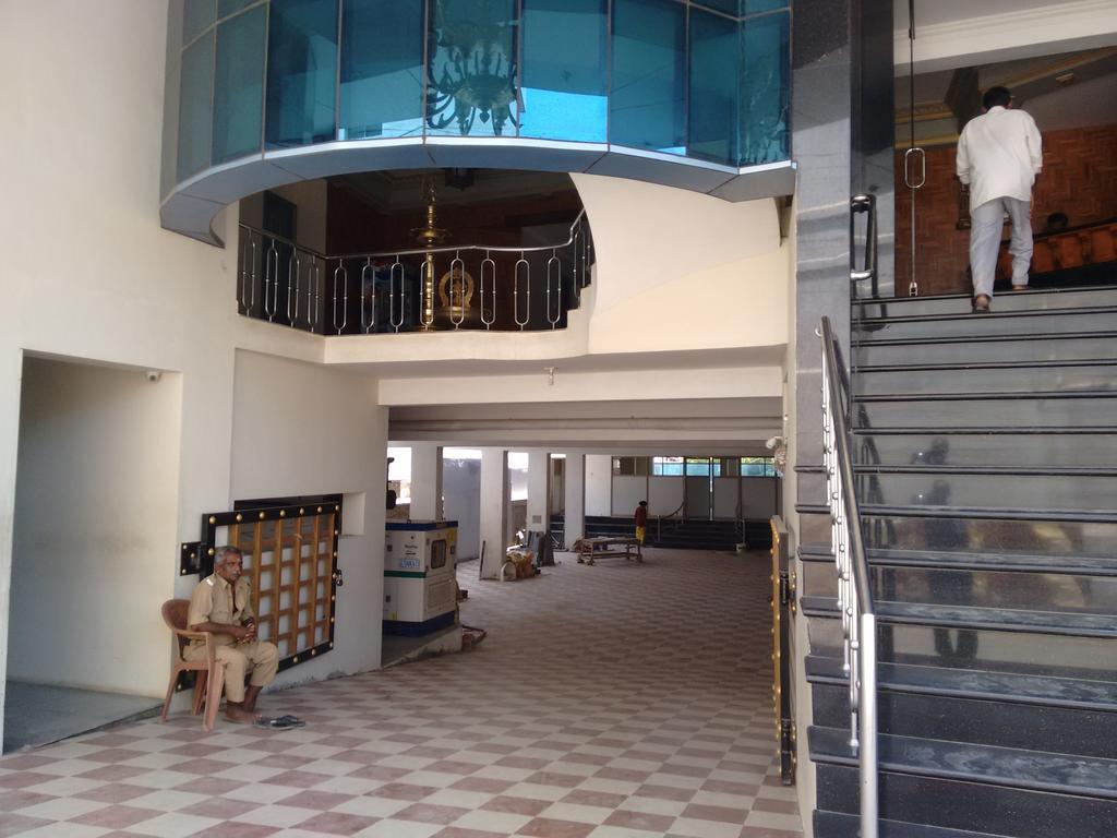 Hotel Chithra Kanyakumari Esterno foto