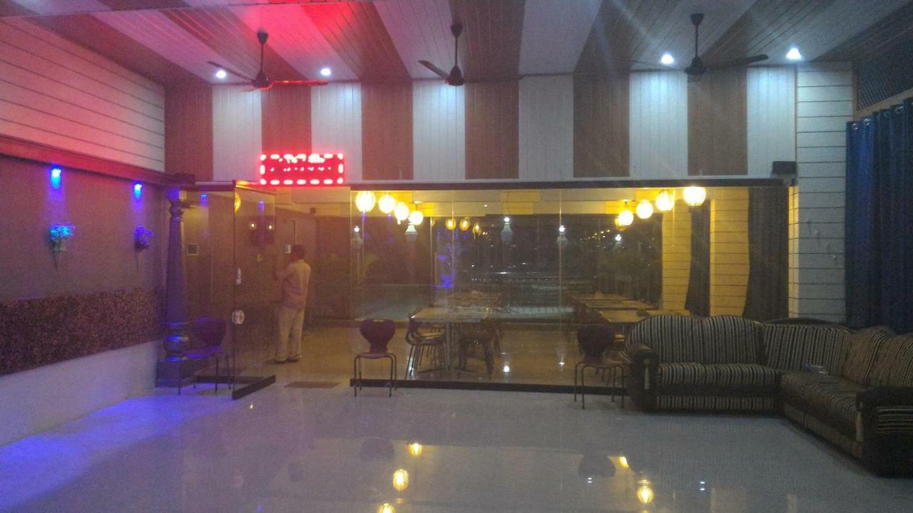 Hotel Chithra Kanyakumari Esterno foto